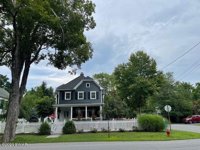 201 W Catherine St, Milford, PA 18337 - photo 1