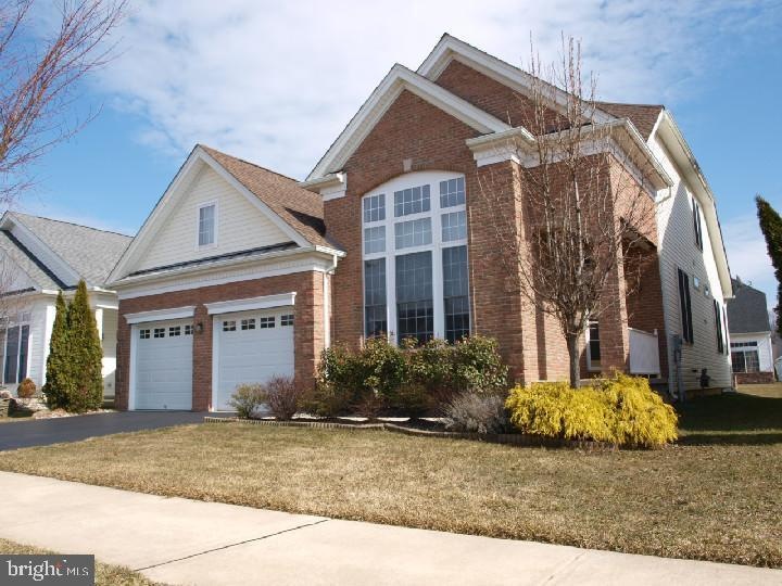 19 Copernicus Ct, Cranbury, NJ 08512 - photo 1