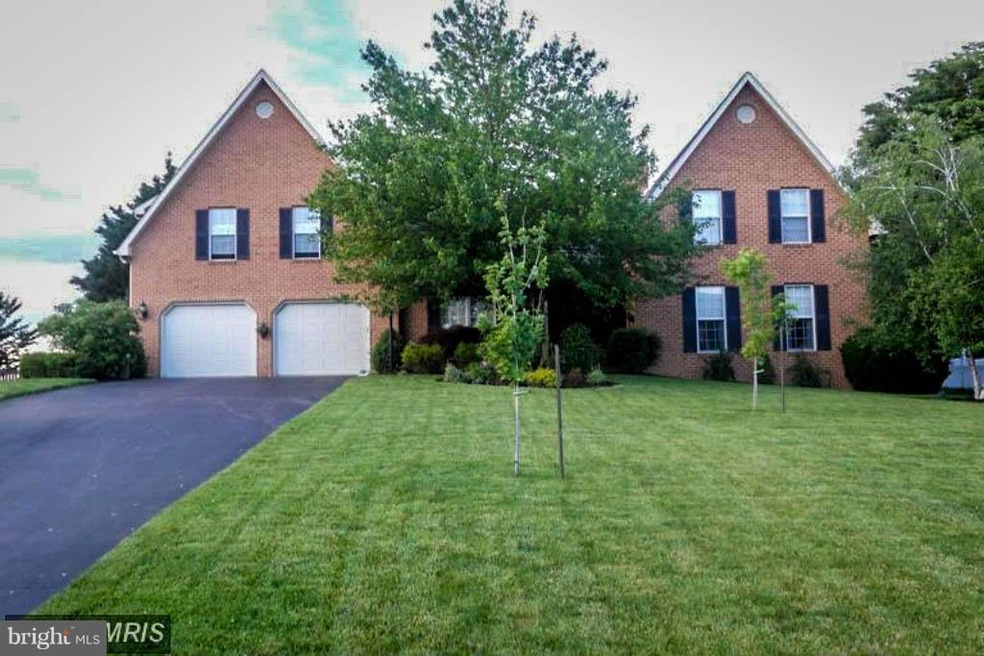 19220 Olde Waterford Rd, Hagerstown, MD 21742 - photo 1