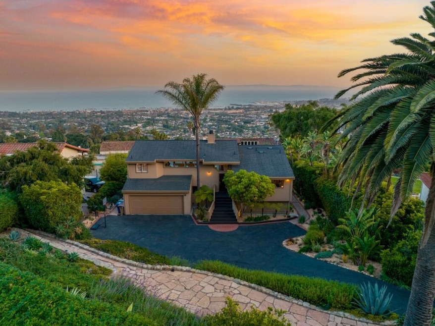 Front Elevation to Ocean