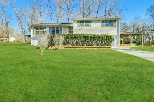 2870 Creekstone Dr, Acworth, GA 30102 - photo 1