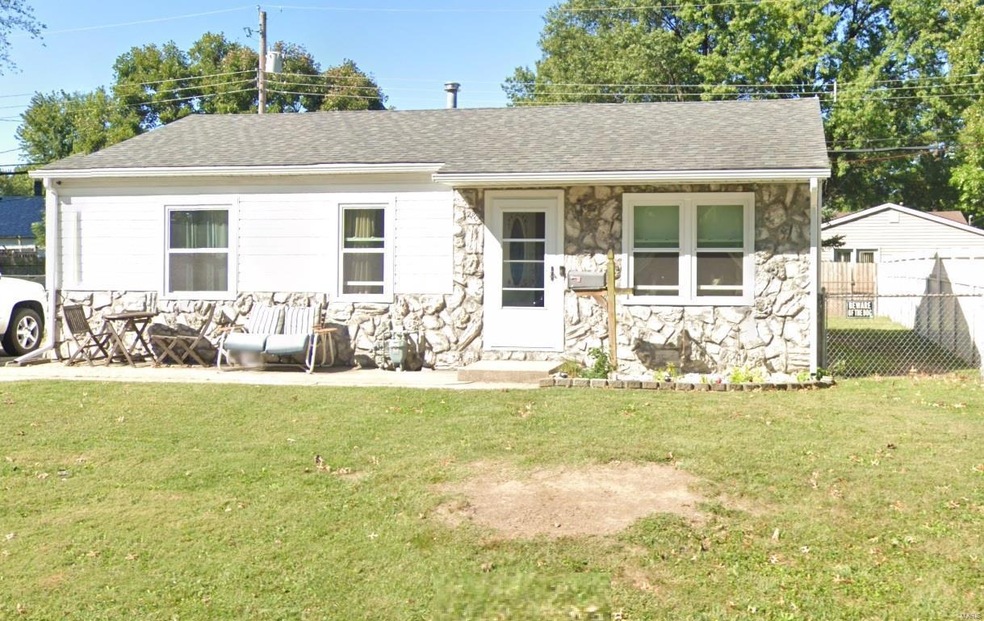 VERY CUTE HOME! LOTS OF UPDATES