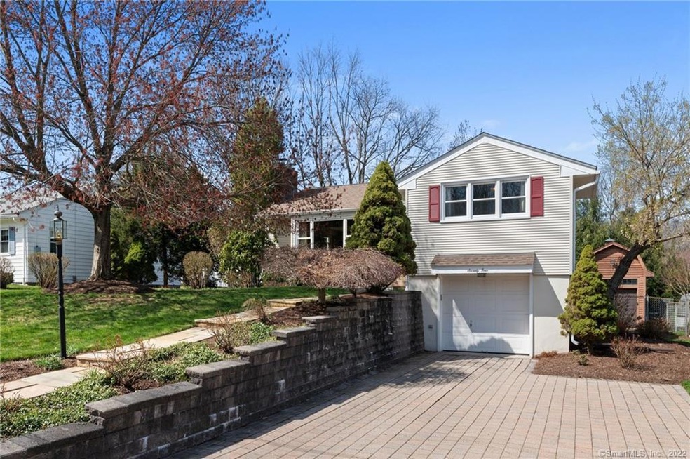 74 Ferguson Rd, Manchester, CT 06040 - photo 1