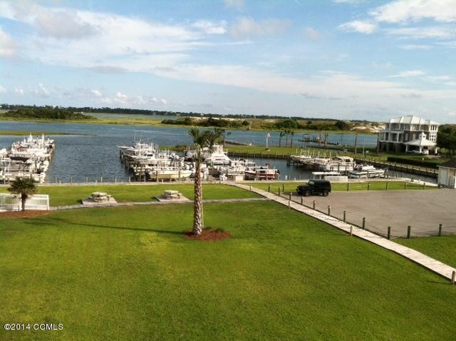 marina/sound view