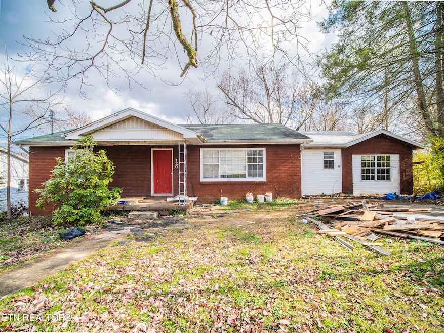 120 Scenic Dr, Sevierville, TN 37862 - photo 1