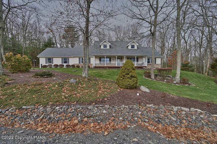 6511 Azure Ct, East Stroudsburg, PA 18301 - photo 1