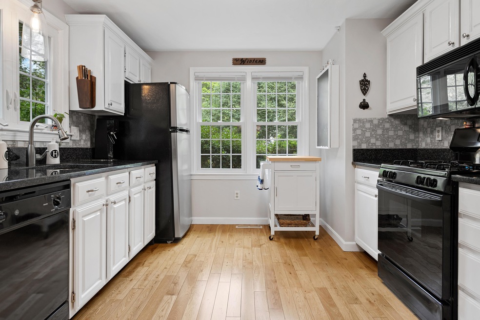 35 Santuit Pond Way High Res