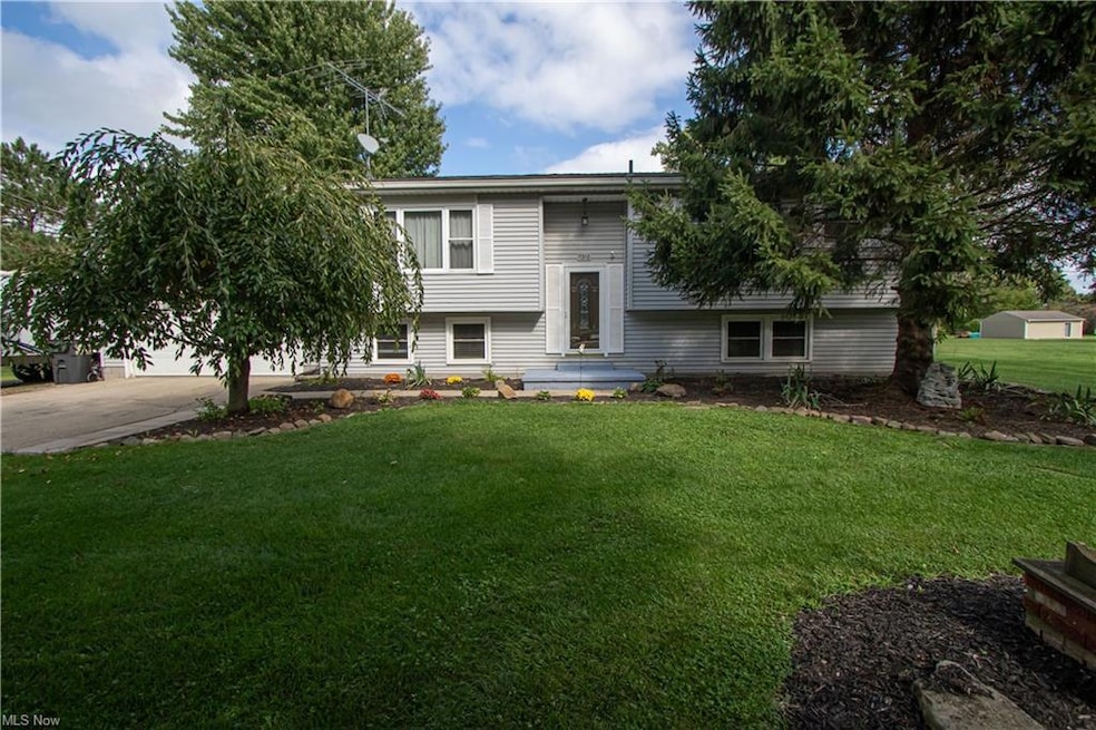 7312 Frailey Rd, Vermilion, OH 44089 - photo 1