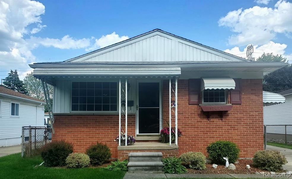 12621 Huron St, Taylor, MI 48180 - photo 1