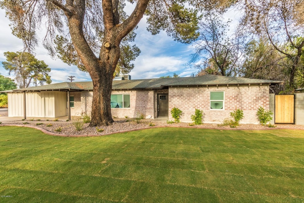 2639 N 29th Place, Phoenix, AZ 85008 - photo 1