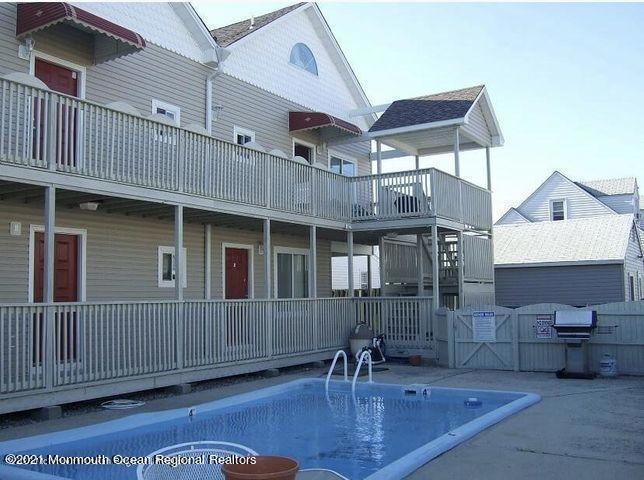 202 Pool