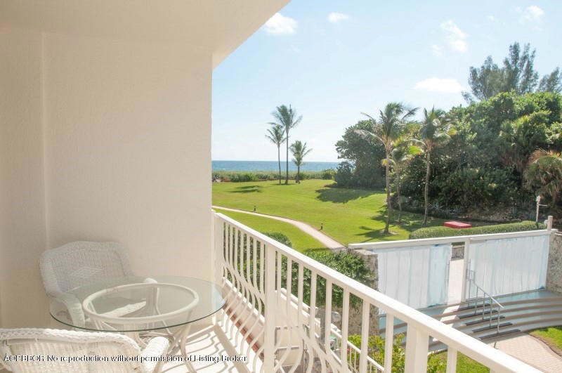 1 Balcony