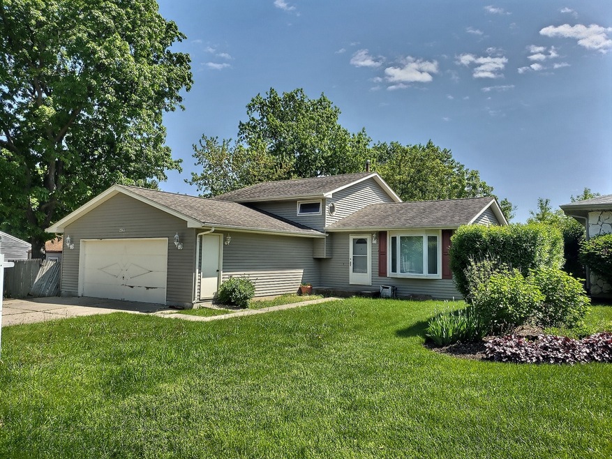 2961 W Vermont Ave, Waukegan, IL 60087 - photo 1