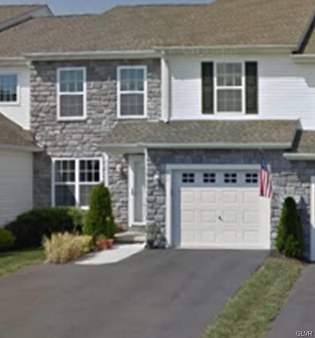 877 N Fork Dr, Easton, PA 18040 - photo 1