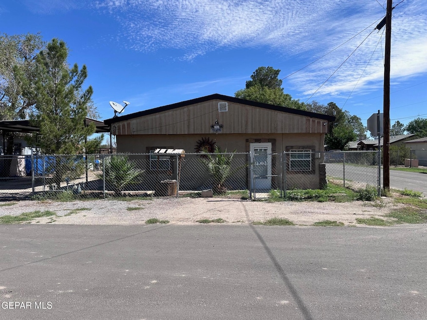 15215 Los Angeles, Fabens, TX 79838 - photo 1