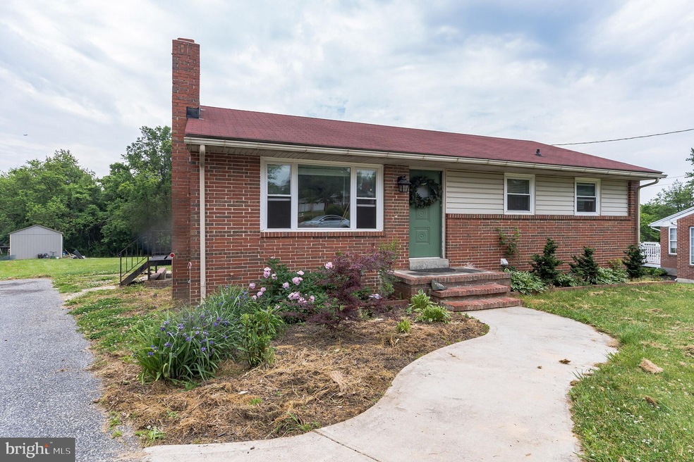 7901 James Ave, Ellicott City, MD 21043 - photo 1