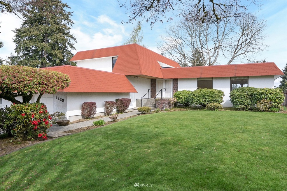 1229 Coral Dr, Fircrest, WA 98466 - photo 1