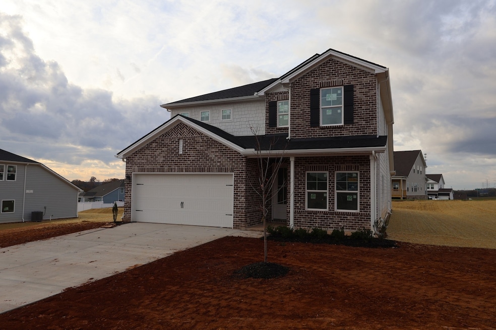 300 Strong St, Columbia, TN 38401 - photo 1