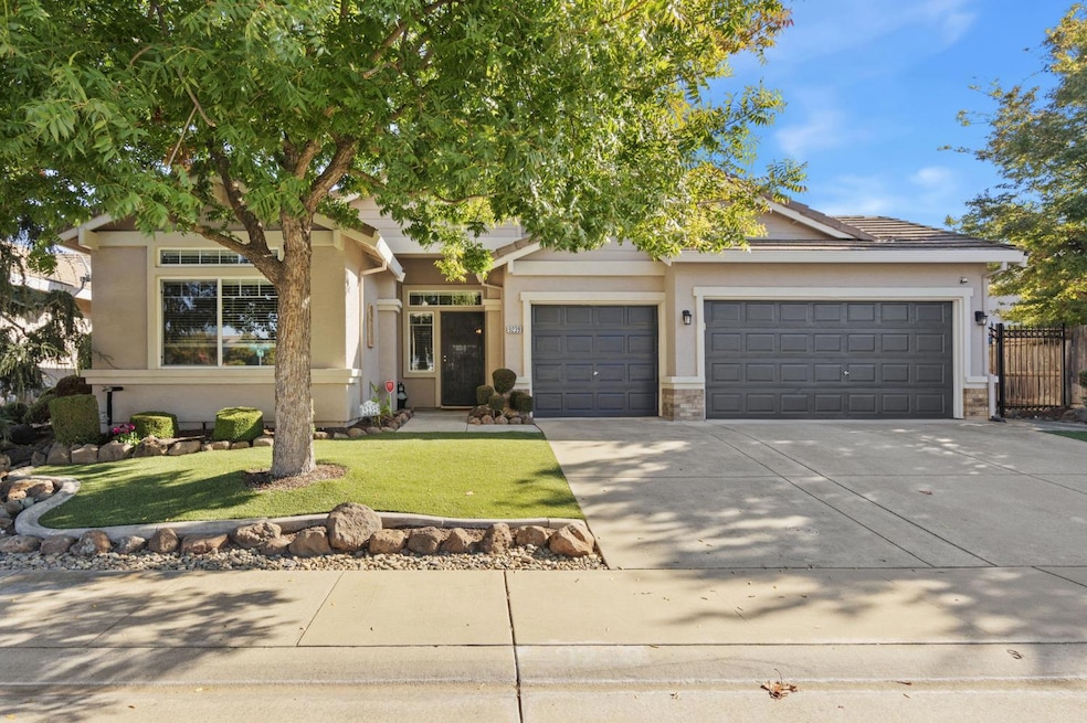 9239 Crystal Falls Way, Elk Grove, CA 95624 - photo 1