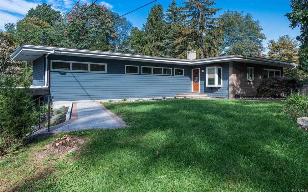 32 Colburn Dr, Poughkeepsie, NY 12603 - photo 1