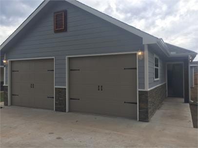 806 N Throckmorton St, Sherman, TX 75090 - photo 1