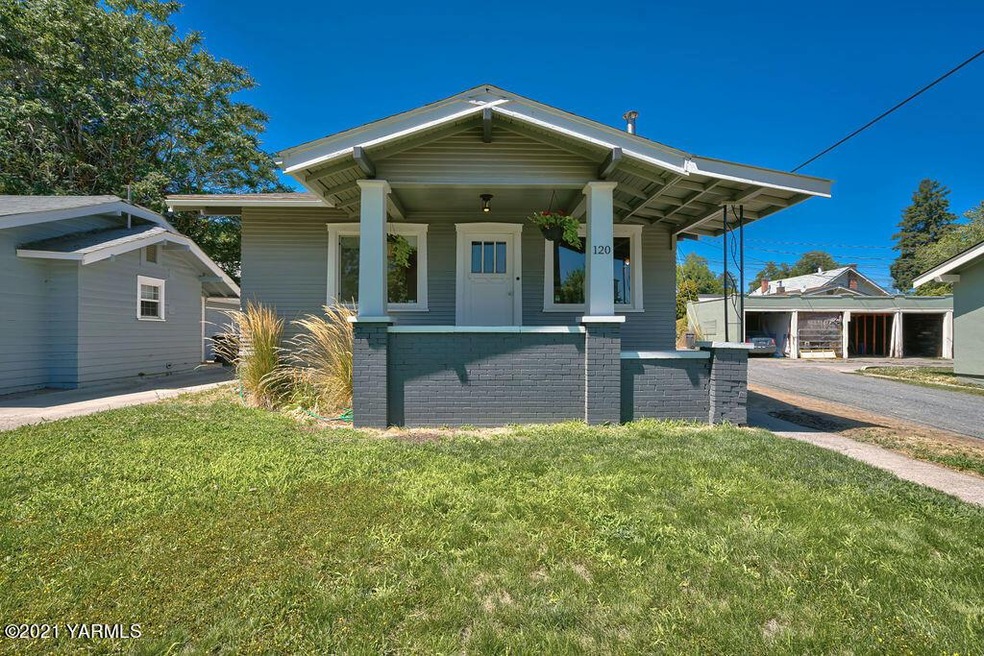 120 N 18th Ave, Yakima
