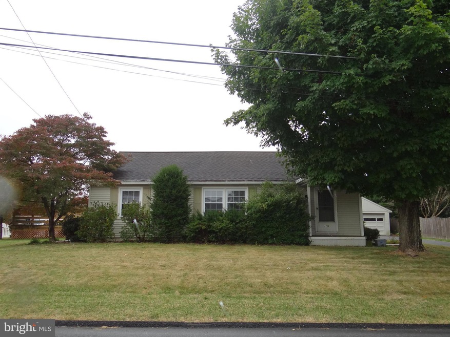 6258 Main St, Honey Brook, PA 19344 - photo 1