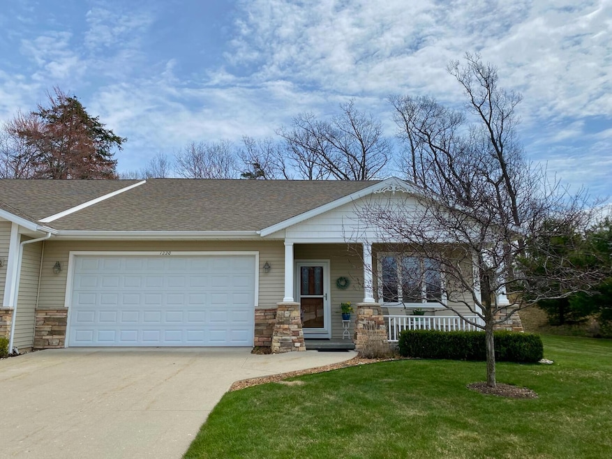 Sold $399,000