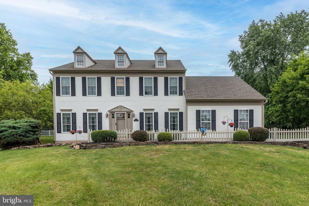 Sold $699,999 • Co-Listing Agent