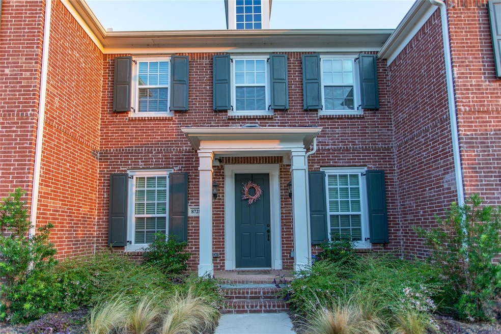 8728 Ice House Dr, North Richland Hills, TX 76180 - photo 1