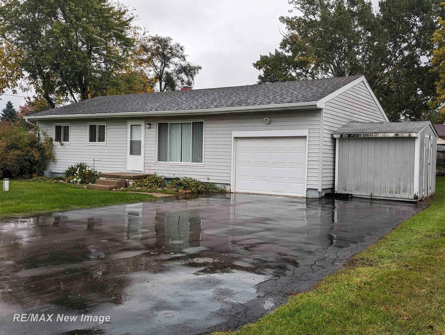 9178 N Bray Rd, Clio, MI 48420 - photo 1