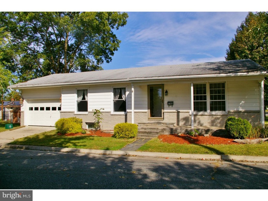 136 Bay St, Penns Grove, NJ 08069 - photo 1