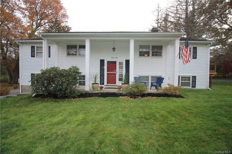 25 Fair Way, Poughkeepsie, NY 12603 - photo 1