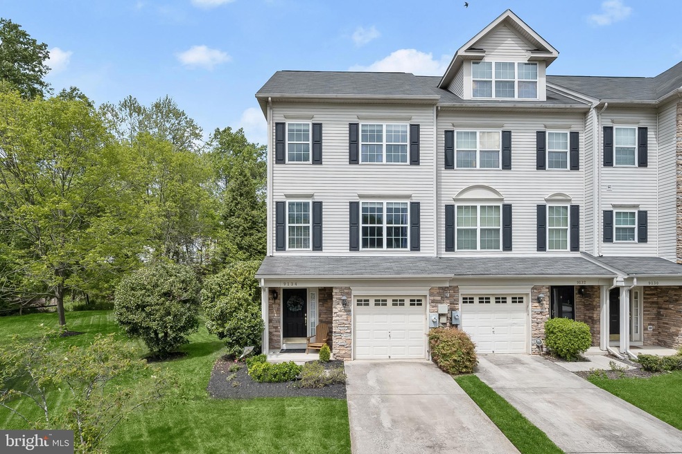 9134 Marlove Oaks Ln, Owings Mills, MD 21117 - photo 1