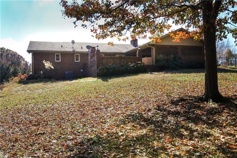 426 Maple Park Dr, Winder, GA 30680 - photo 1