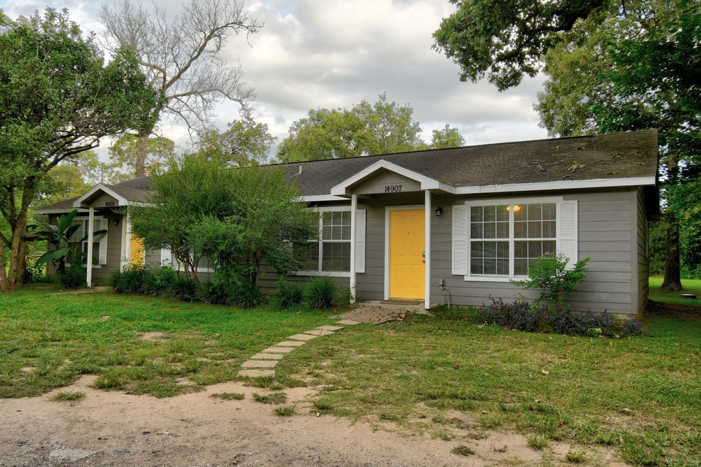 14907 Sage Thrasher Dr, Tomball, TX 77377 - photo 1