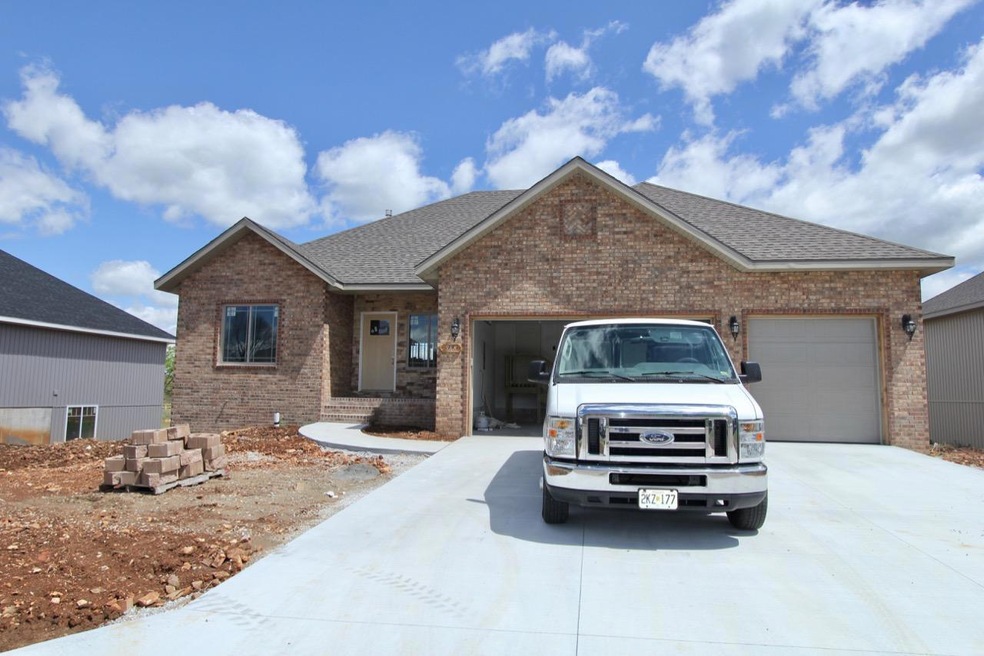 968 S Cumberland Ave, Republic, MO 65738 - photo 1