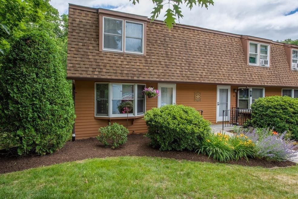 51 Hatfield St unit 9, Northampton, MA 01060 - photo 1