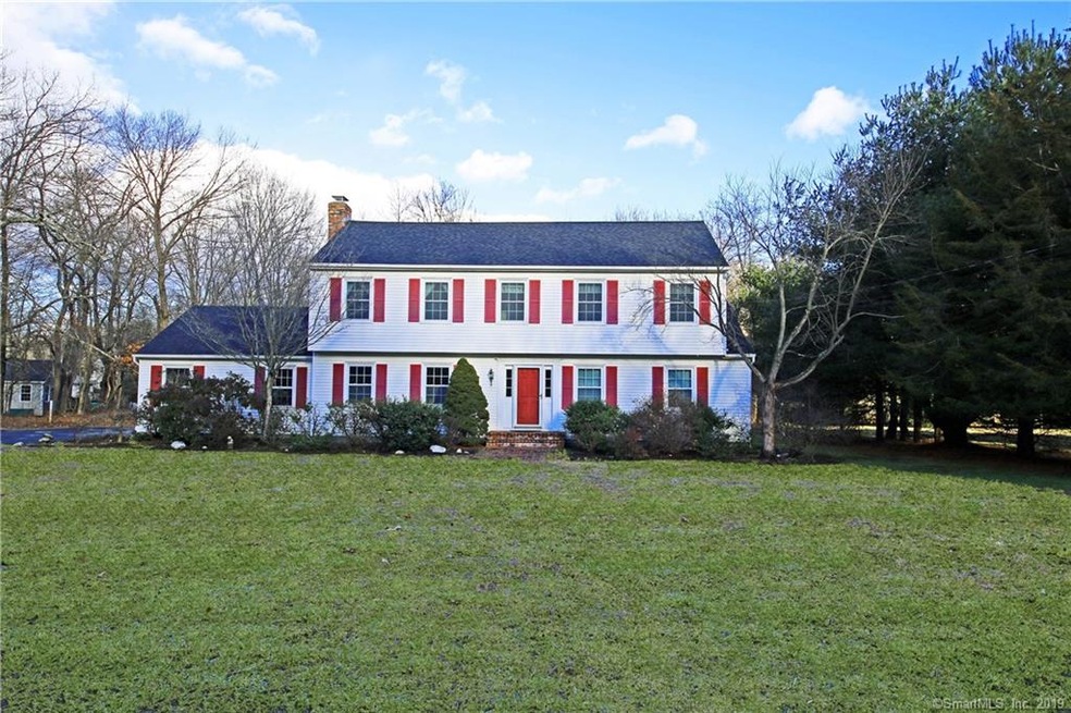 175 Walnut Tree Hill Road, Newtown. Large, level 1