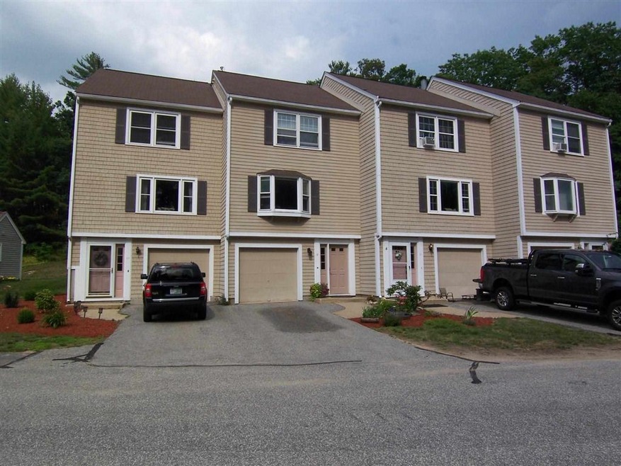 15 Blossom Ln unit Q-15, Merrimack, NH 03054 - photo 1