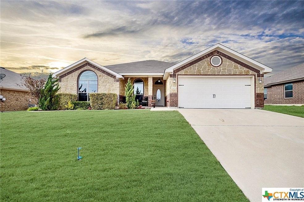 1903 Jesse Dr, Copperas Cove, TX 76522 - photo 1