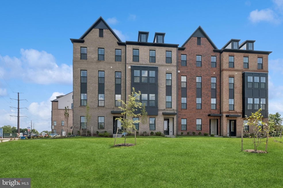 Gallery Park at Westfields, Chantilly, VA 20151 - photo 1