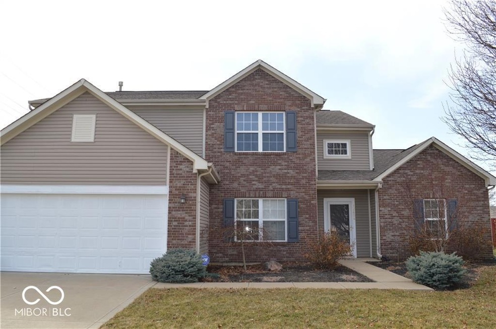 12604 Raiders Blvd, Fishers, IN 46037 - photo 1