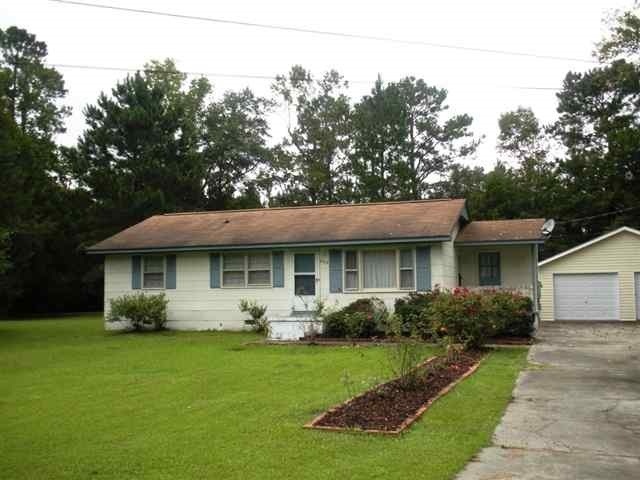 325 Lakewood Dr, Jacksonville, NC 28546 - photo 1