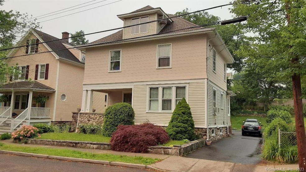 44 Carroll St, Stamford, CT 06907 - photo 1