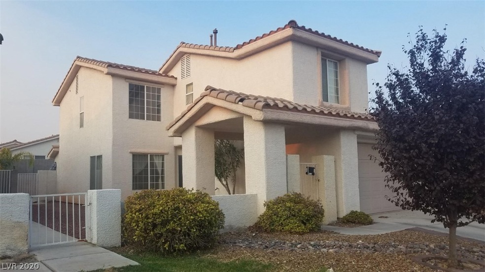 NEW! Professionally landscaped front yard