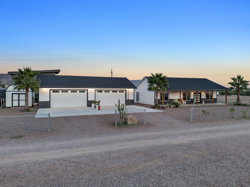 895 S Accuracy 201-06-145w Way, Tonto Basin, AZ 85553 - photo 1