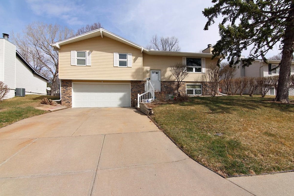 Pending $289,500 • Co-Listing Agent