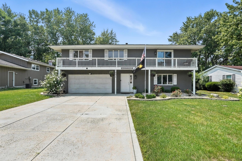 For Rent $3,000/month • Co-Listing Agent