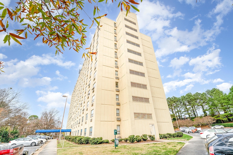 For Sale $130,000 • Co-Listing Agent